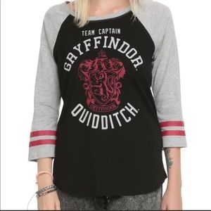HARRY POTTER Team Captain Gryffindor Tee Crop Sleeve